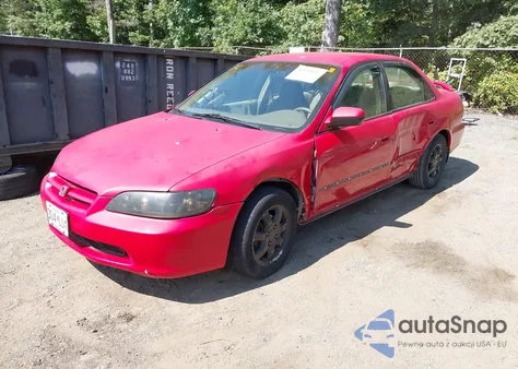 1999 Honda Accord Dx z USA, uszkodzony, nr VIN 1HGCF8542XA081174